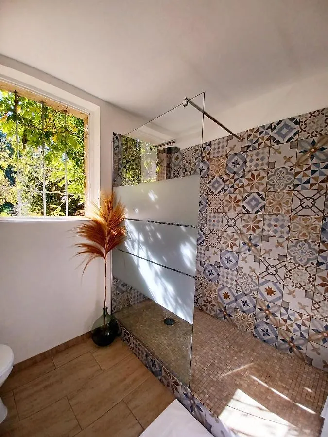 Apartment Studio Avec Jardin Entre Aix-En-Provence, Luberon Et Verdon Peyrolles-en-Provence France
