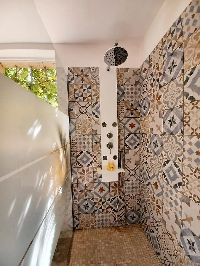 Studio Avec Jardin Entre Aix-En-Provence, Luberon Et Verdon Peyrolles-en-Provence Apartment